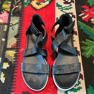 Sofft Black sandals 7.5
